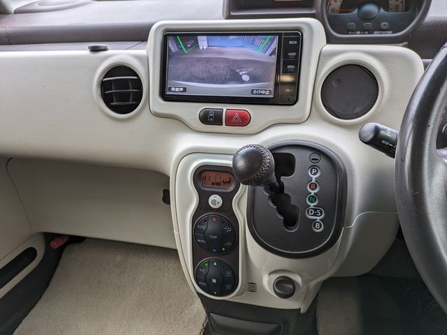 Toyota PORTE 2015-02 188811-7