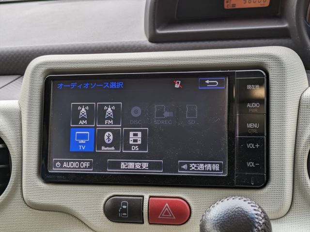 Toyota PORTE 2015-02 188811-8