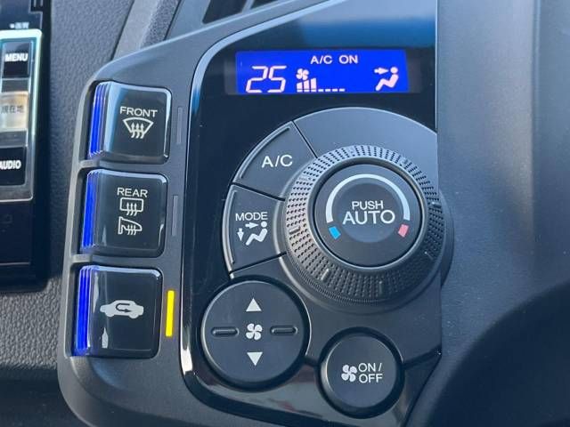 Honda CR-Z 2013-06 194706-7