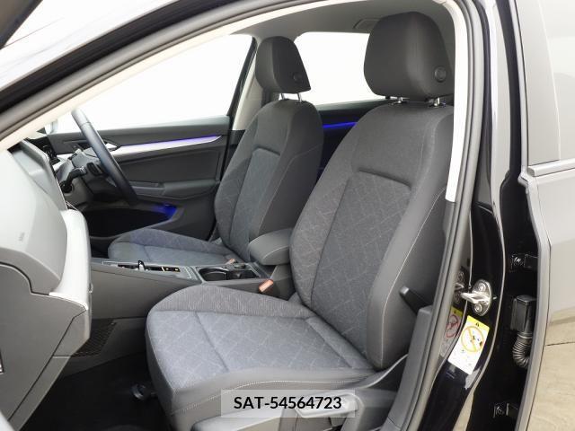 VolksWagen GOLF 2021-07 370657-16