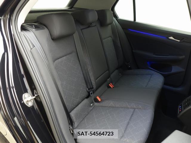 VolksWagen GOLF 2021-07 370657-15