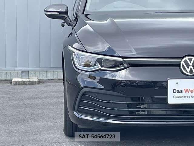 VolksWagen GOLF 2021-07 370657-9