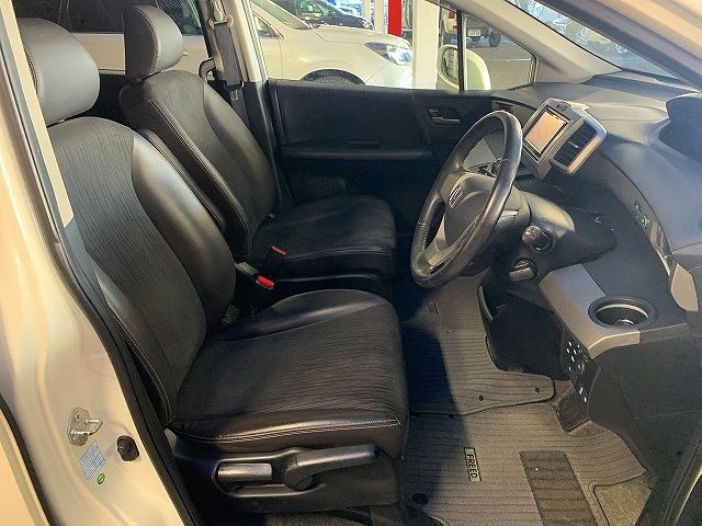 Honda FREED HYBRID 2012-04 188253-12