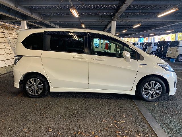 Honda FREED HYBRID 2012-04 188253-17