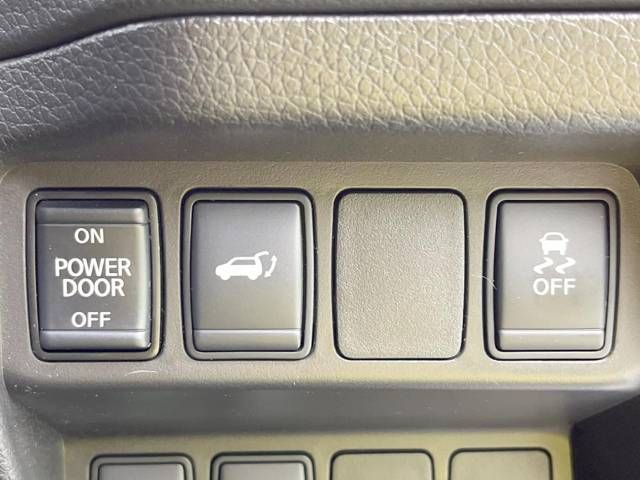 Nissan X-TRAIL 2018-12 28718-6