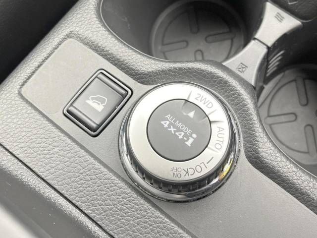 Nissan X-TRAIL 2018-12 28718-2