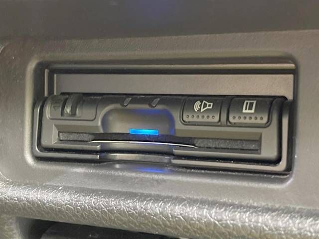 Nissan X-TRAIL 2018-12 28718-5