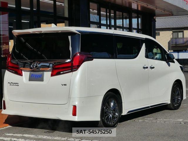 Toyota ALPHARD 2022-01 205433-1