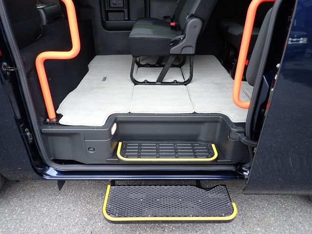 Nissan CARAVAN WAGON 2022-07 20436-5
