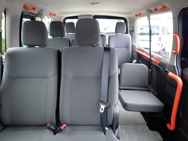 Nissan CARAVAN WAGON 2022-07 20436-26