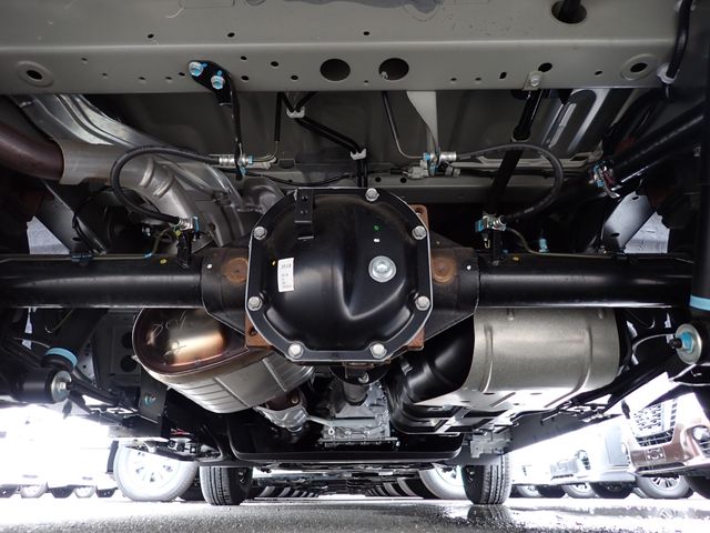 Nissan CARAVAN WAGON 2022-07 20436-28
