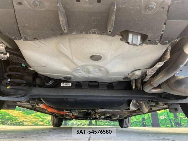 Toyota AQUA 2016-03 337497-19