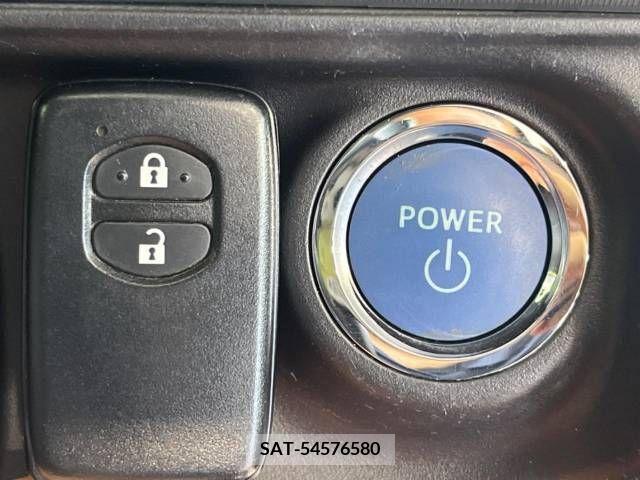 Toyota AQUA 2016-03 337497-5