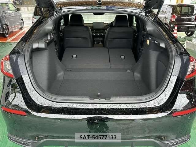Honda CIVIC 2023-12 339927-9
