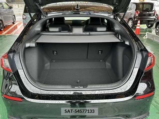 Honda CIVIC 2023-12 339927-8