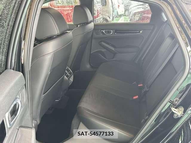 Honda CIVIC 2023-12 339927-5