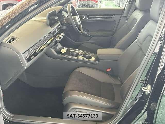 Honda CIVIC 2023-12 339927-4