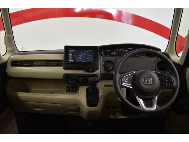 Honda N BOX 2019-02 13862-5