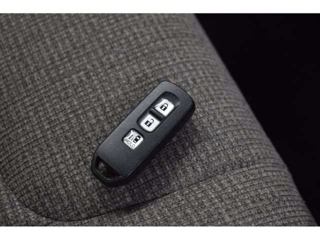 Honda N BOX 2019-02 13862-19