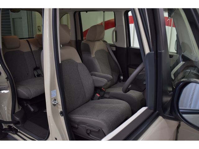 Honda N BOX 2019-02 13862-9