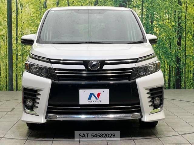 Toyota VOXY 2014-11 220094-15