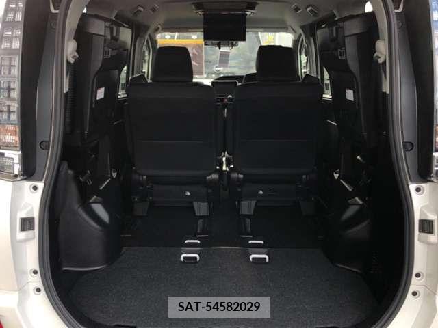 Toyota VOXY 2014-11 220094-11