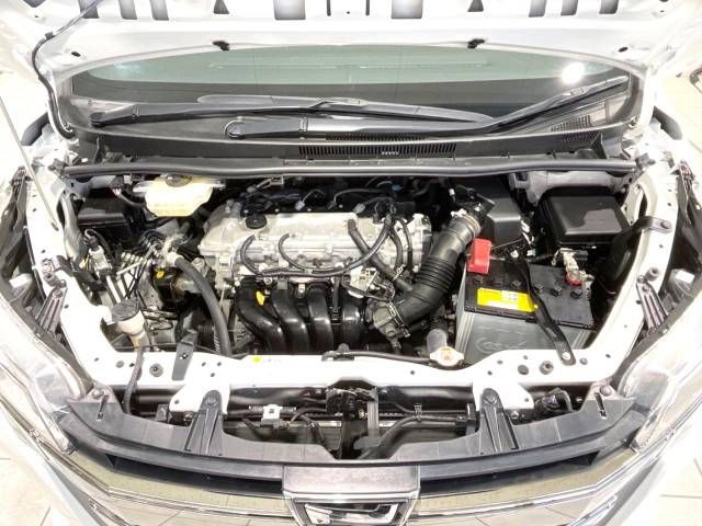 Toyota NOAH 2019-02 8864-18