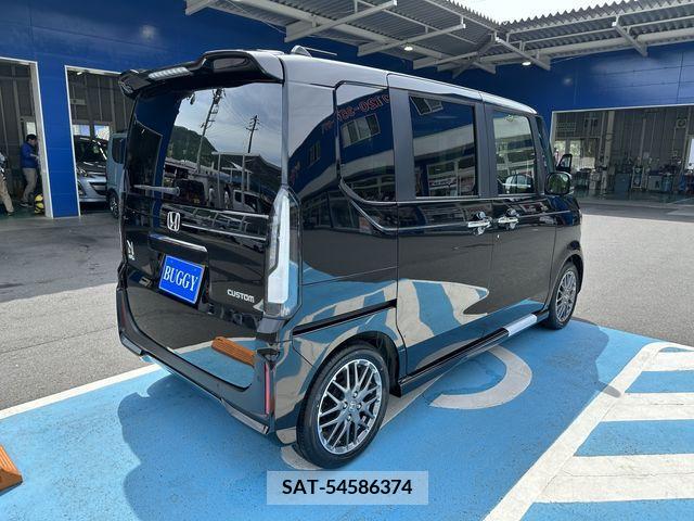 Honda N BOX CUSTOM 2024-04 279077-4