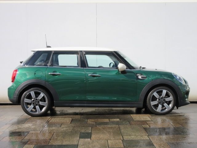 Bmw MINI 2019-07 18531-4