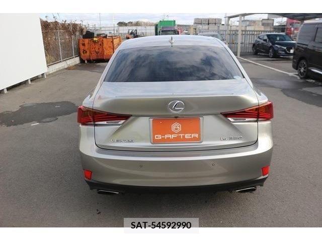 Lexus IS 2017-04 223431-7