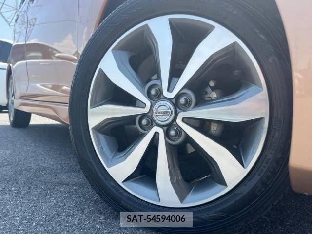 Nissan DAYZ 2014-11 358929-13