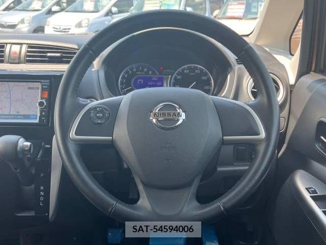 Nissan DAYZ 2014-11 358929-11