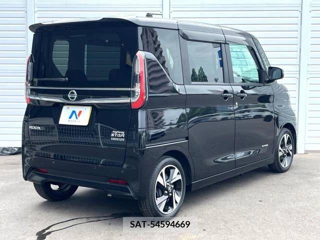 Nissan ROOX 2022-10 388539-15