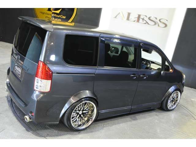 Toyota NOAH 2009-06 7904-2