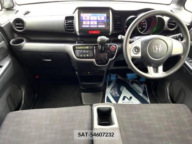 Honda N BOX 2017-03 333837-1