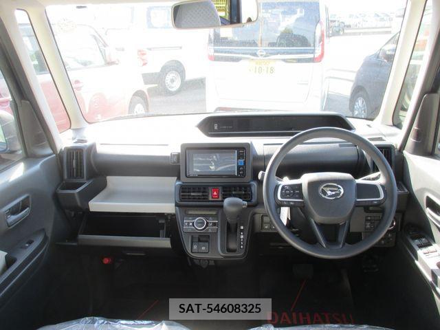 Daihatsu TANTO 2023-02 372063-22