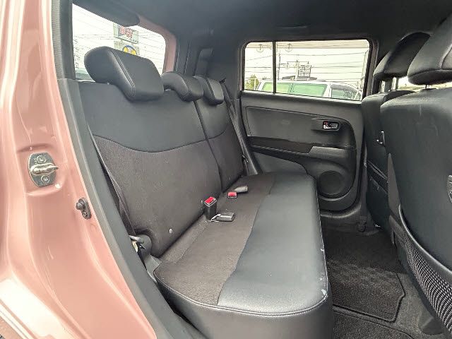 Toyota BB 2015-03 9587-3