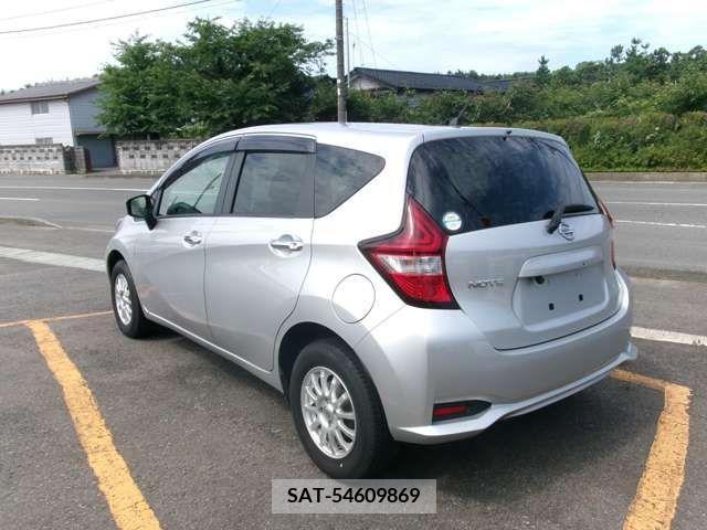 Nissan NOTE 2017-03 382864-6