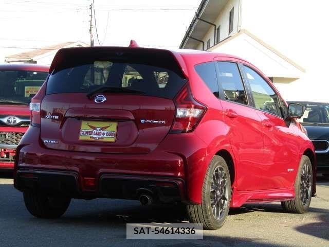 Nissan NOTE 2018-10 221156-7