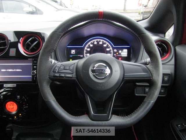Nissan NOTE 2018-10 221156-15