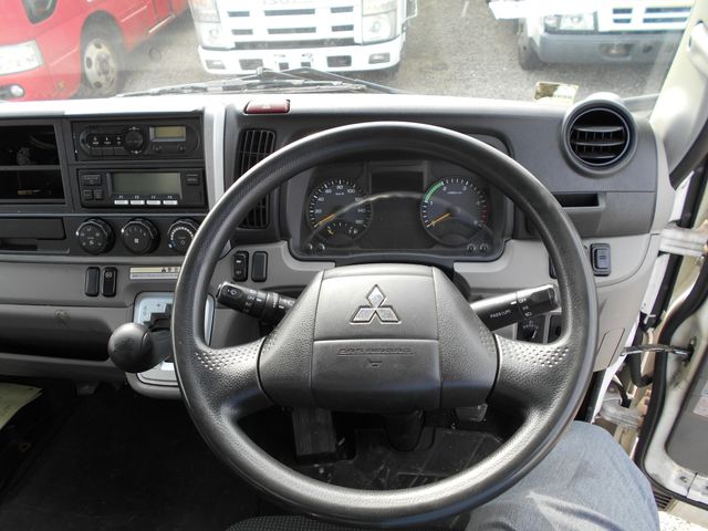 Mitsubishi CANTER 2017-02 6744-2