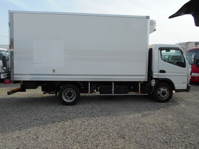 Mitsubishi CANTER 2017-02 6744-5