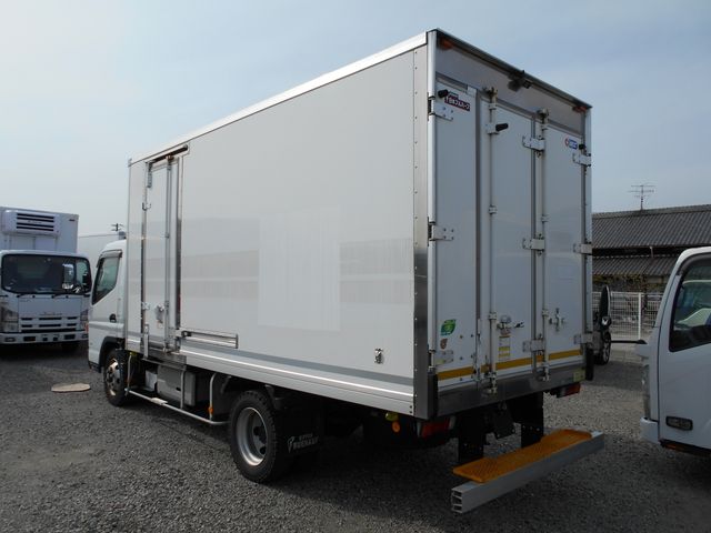 Mitsubishi CANTER 2017-02 6744-1
