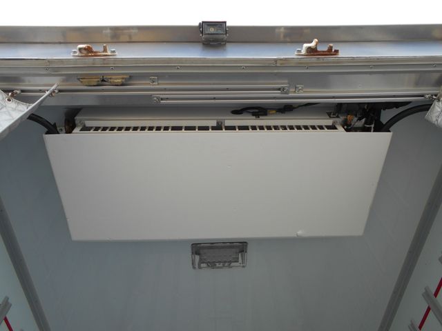 Mitsubishi CANTER 2017-02 6744-11