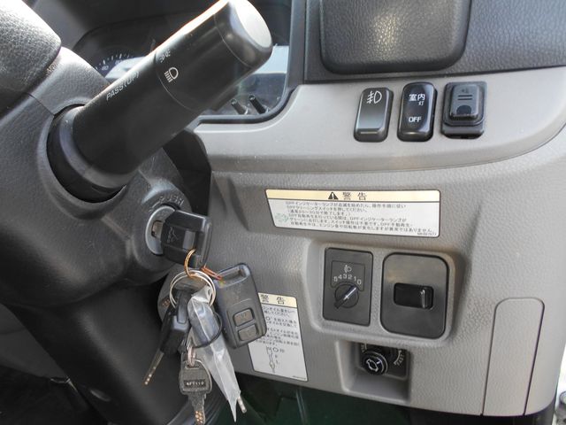 Mitsubishi CANTER 2017-02 6744-17