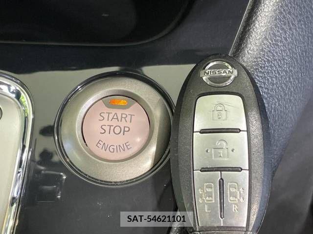 Nissan SERENA 2012-05 367685-6