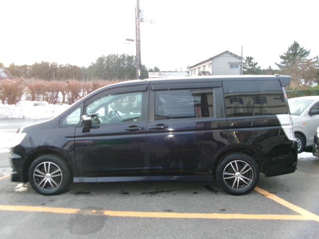 Honda e 2010-03 481-7