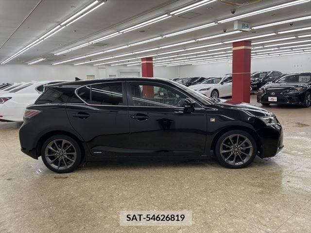 Lexus CT 2011-04 225274-3