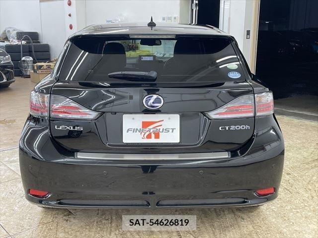 Lexus CT 2011-04 225274-5