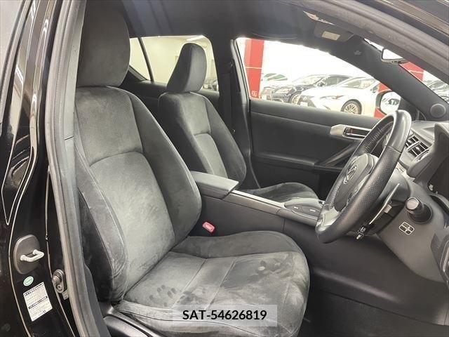 Lexus CT 2011-04 225274-19